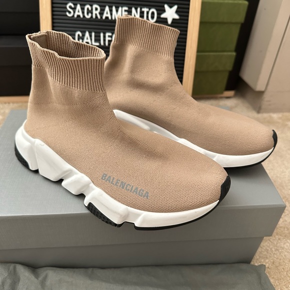 Authentic - Picture 2 of 10